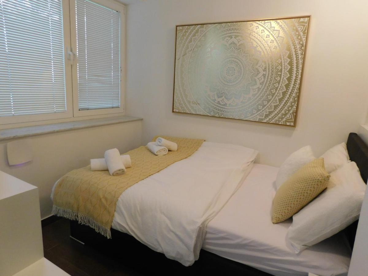 Appartement Modern Center Studio Under The Castle V à Ljubljana Extérieur photo